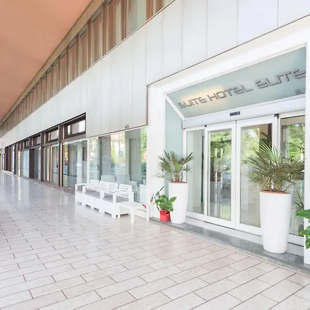 Suite Hotel Elite-3